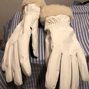 Brand new UGG winter gloves